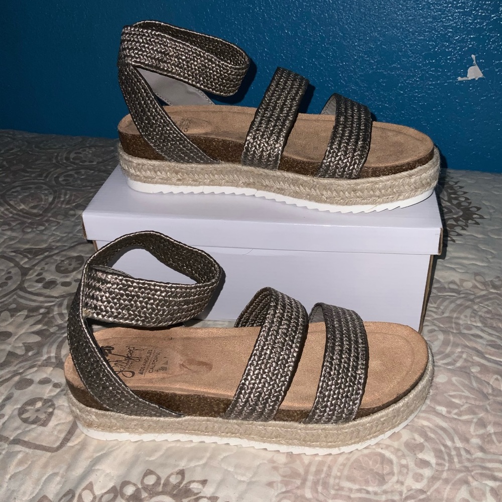 Jellapop or Jellypop Wedges heels